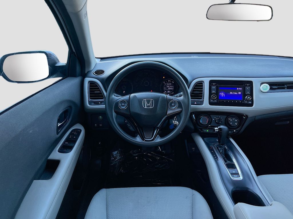 2022 Honda HR-V LX White at AutoSavvy Houston Southwest