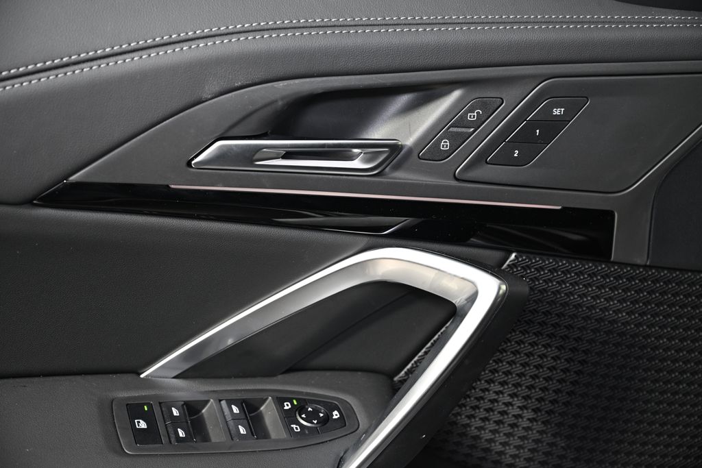 Thumbnail: 2026 BMW X1 - 22