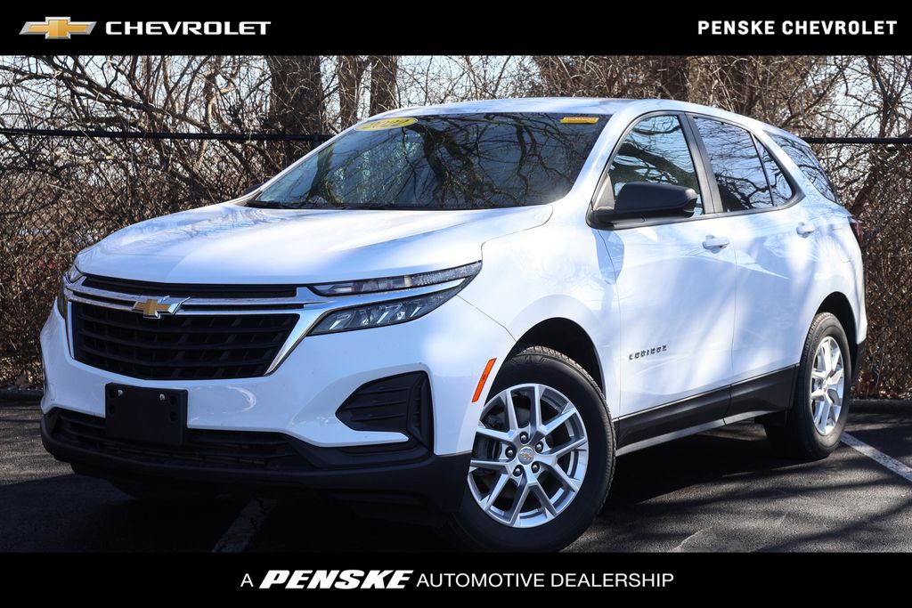 2022 Chevrolet Equinox LS -
                Indianapolis, IN