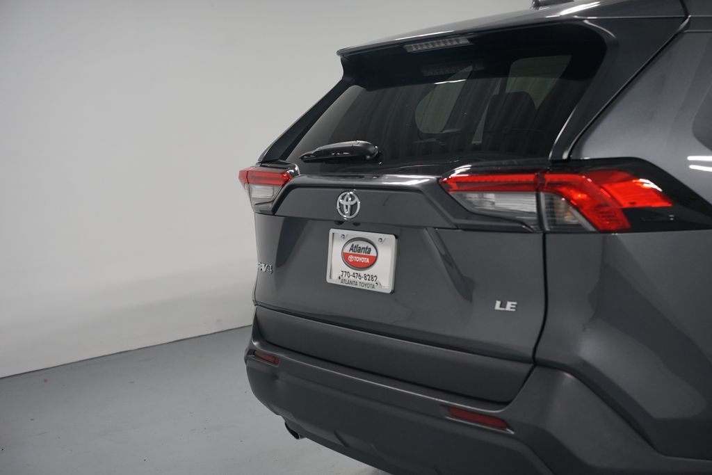 Thumbnail: 2024 Toyota RAV4 - 9