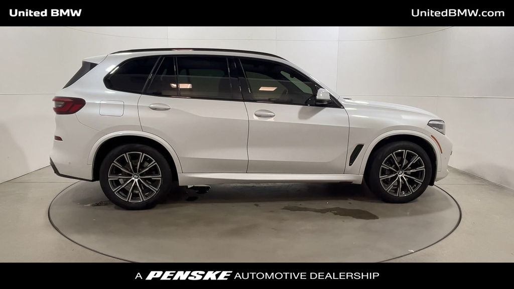 2023 BMW X5 sDrive40i 9