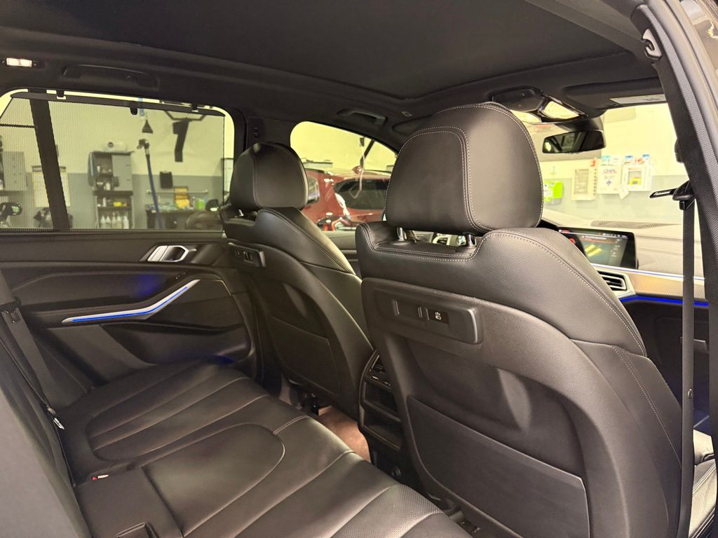 Thumbnail: 2022 BMW X5 - 26