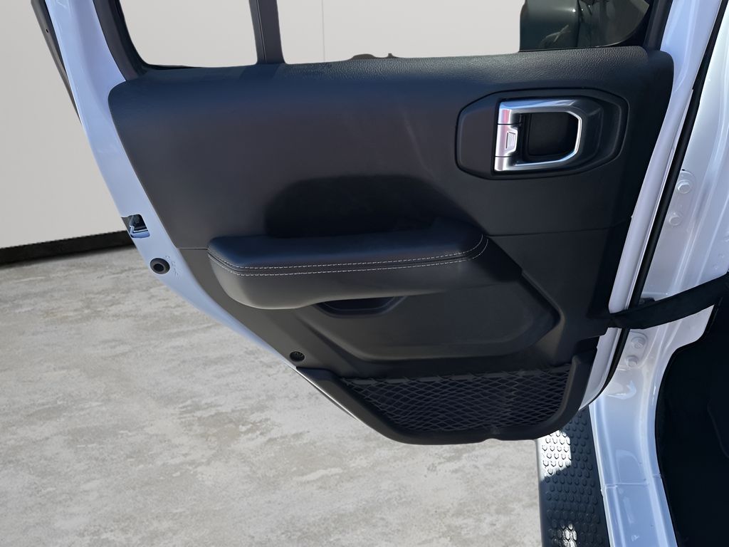 Used Car 2022 Jeep Wrangler  For Sale Under $35,000 In Austin, Texas