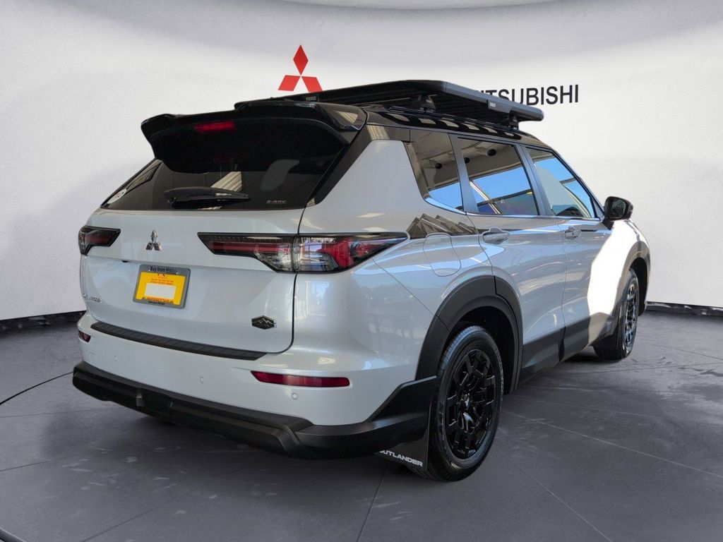 New 2026 Mitsubishi Outlander SUV