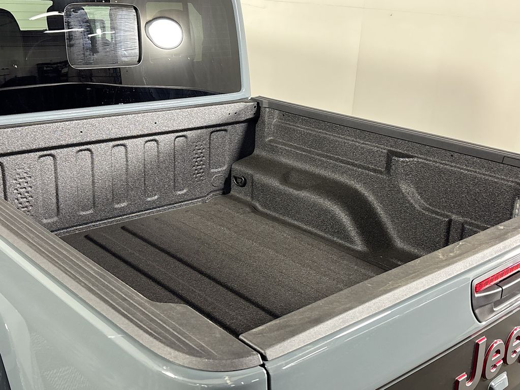 2026 Jeep Gladiator Shadow Ops