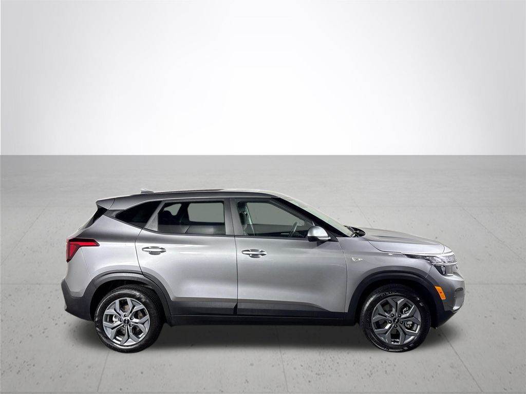 2026 Kia Seltos LX