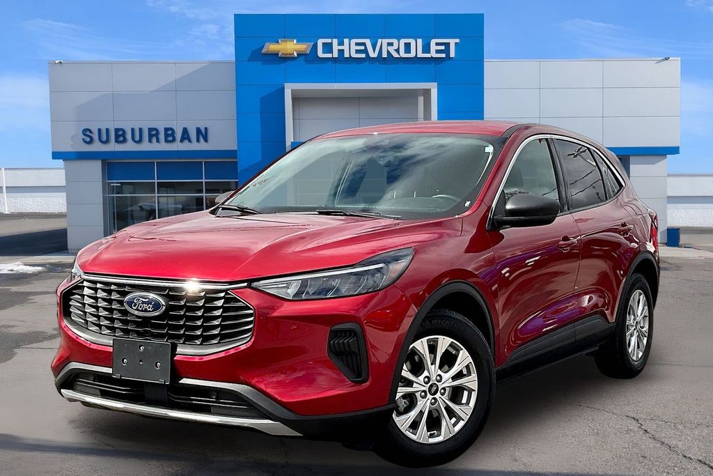 Rapid Red Metallic Tinted Clearcoat 2023 Ford Escape Active FWD SUV / Crossover Front-Wheel Drive 8-Speed Automatic
