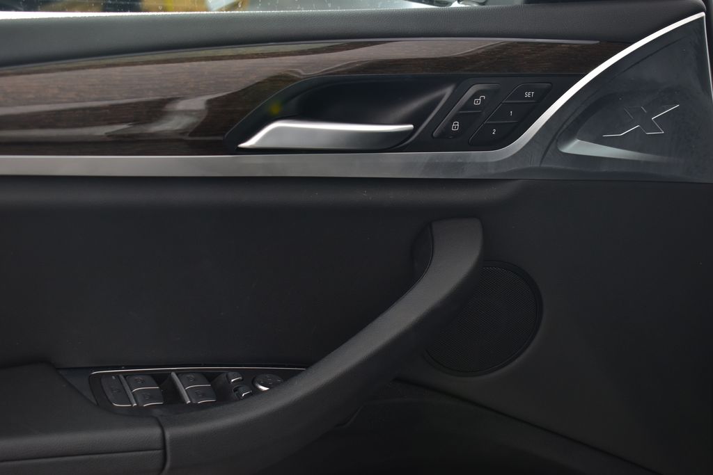 Thumbnail: 2021 BMW X3 - 12