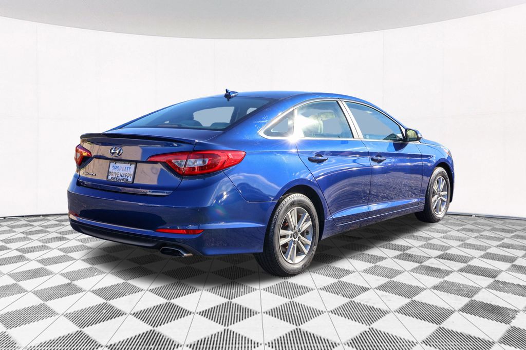 2015 Hyundai Sonata SE 8