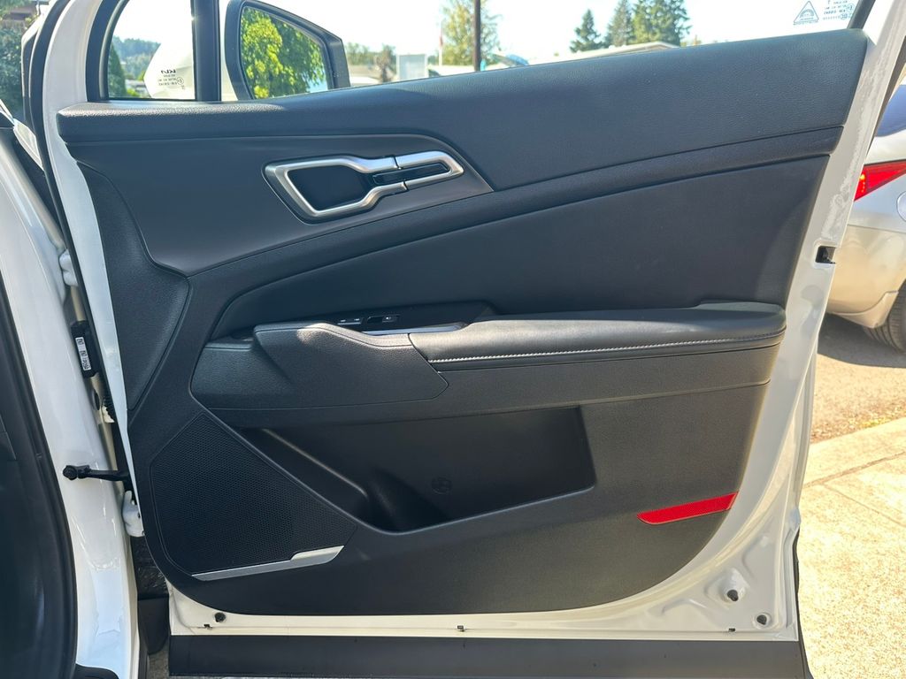 2023 Kia Sportage Hybrid EX