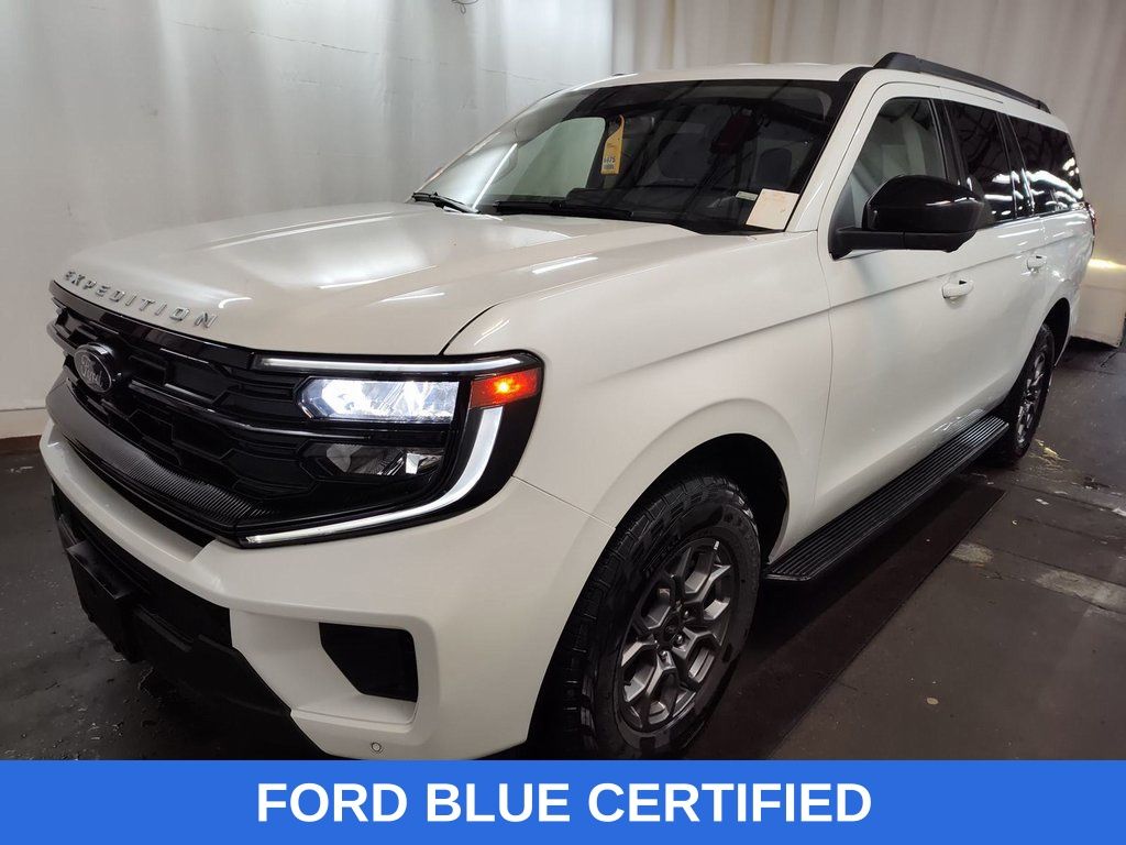 White Metallic 2025 Ford Expedition MAX Active 4WD SUV / Crossover Four-Wheel Drive Automatic