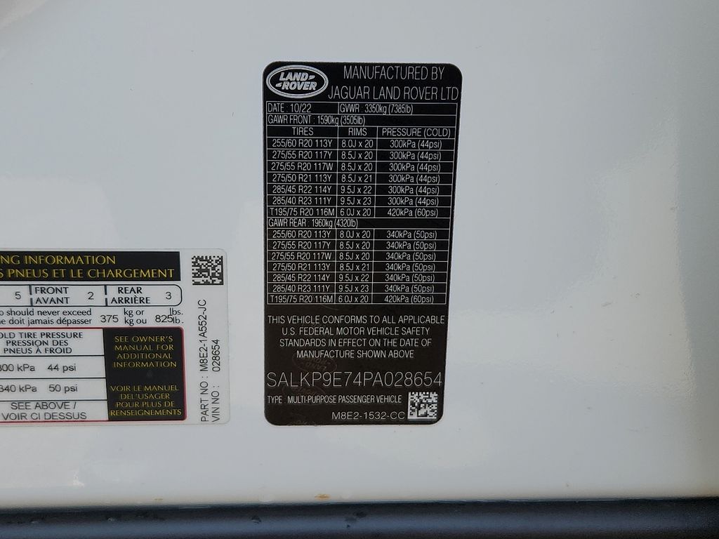 Thumbnail: 2023 Land Rover Range Rover - 28