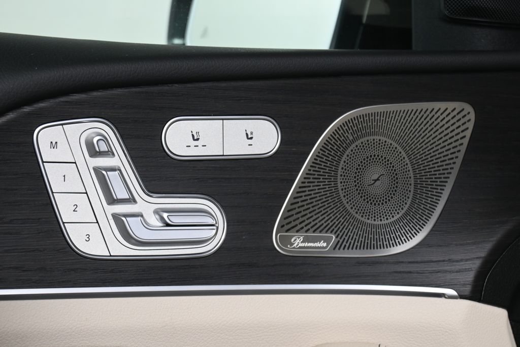 Thumbnail: 2023 Mercedes-Benz GLE - 31