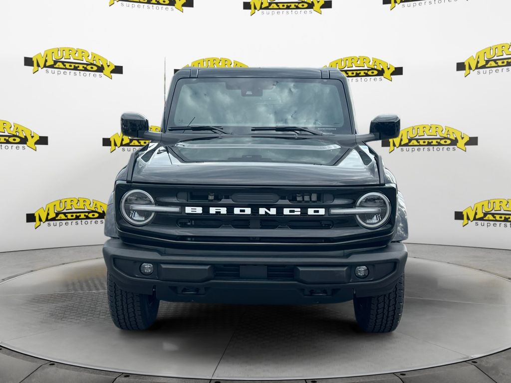 2026 Shadow Black Ford Bronco Outer Banks 4X4 SUV