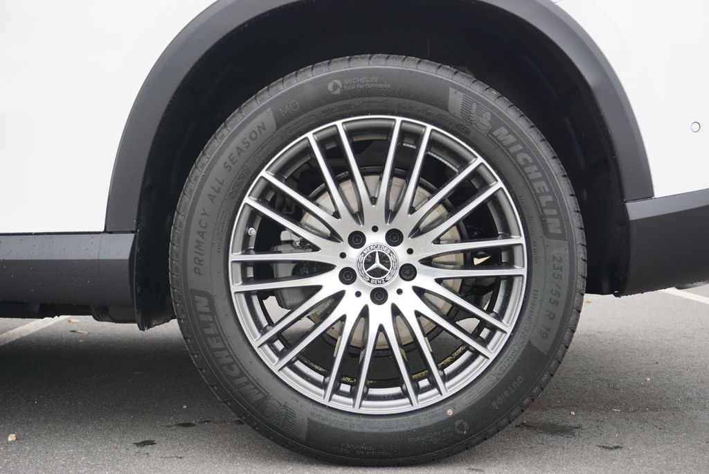 Thumbnail: 2026 Mercedes-Benz GLC - 20