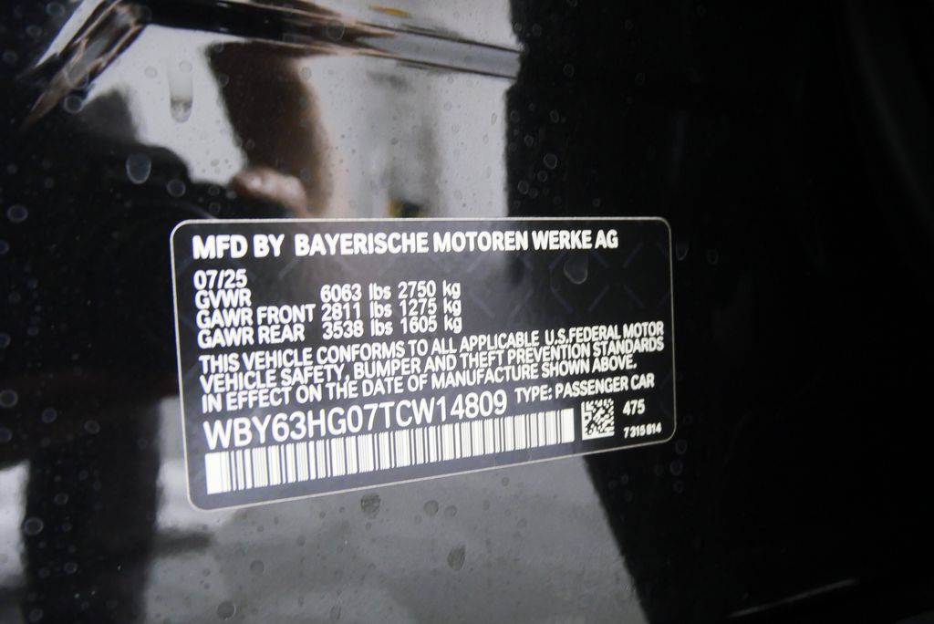 Thumbnail: 2026 BMW i5 - 25