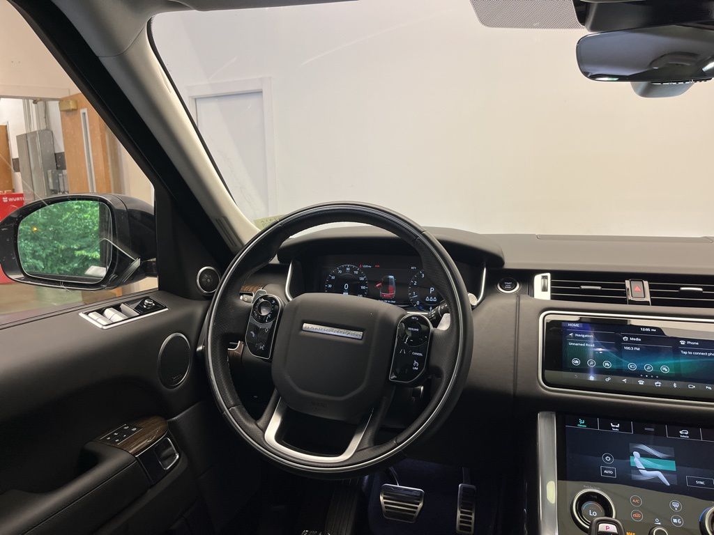 Thumbnail: 2022 Land Rover Range Rover Sport - 25