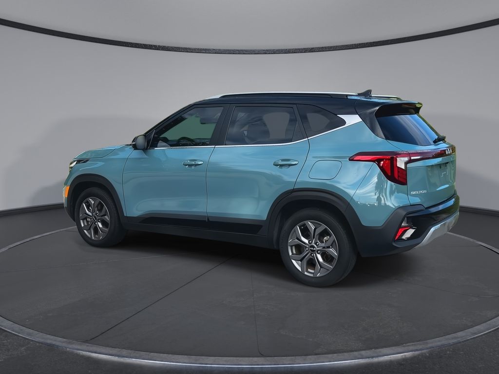 Thumbnail: 2024 Kia Seltos - 6