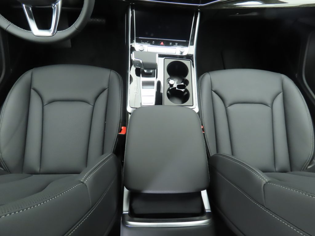 Thumbnail: 2025 Audi Q7 - 18