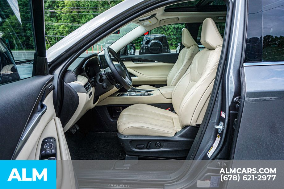 Used 2024 Gray INFINITI Sensory image 19