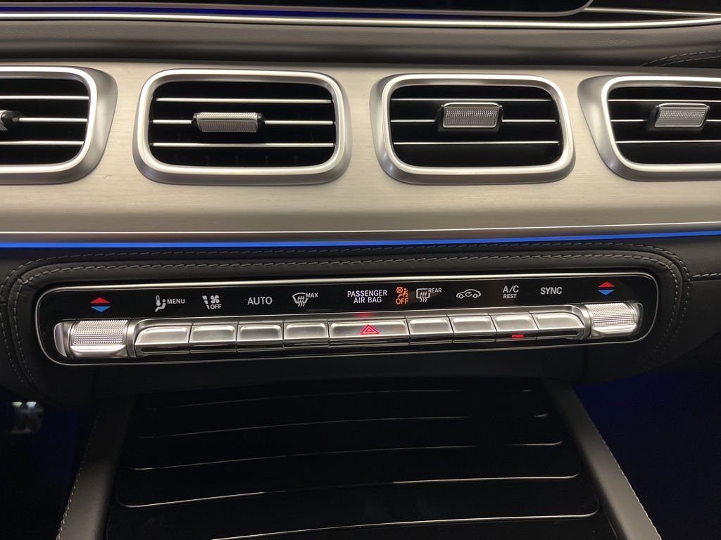 Thumbnail: 2026 Mercedes-Benz GLE - 19