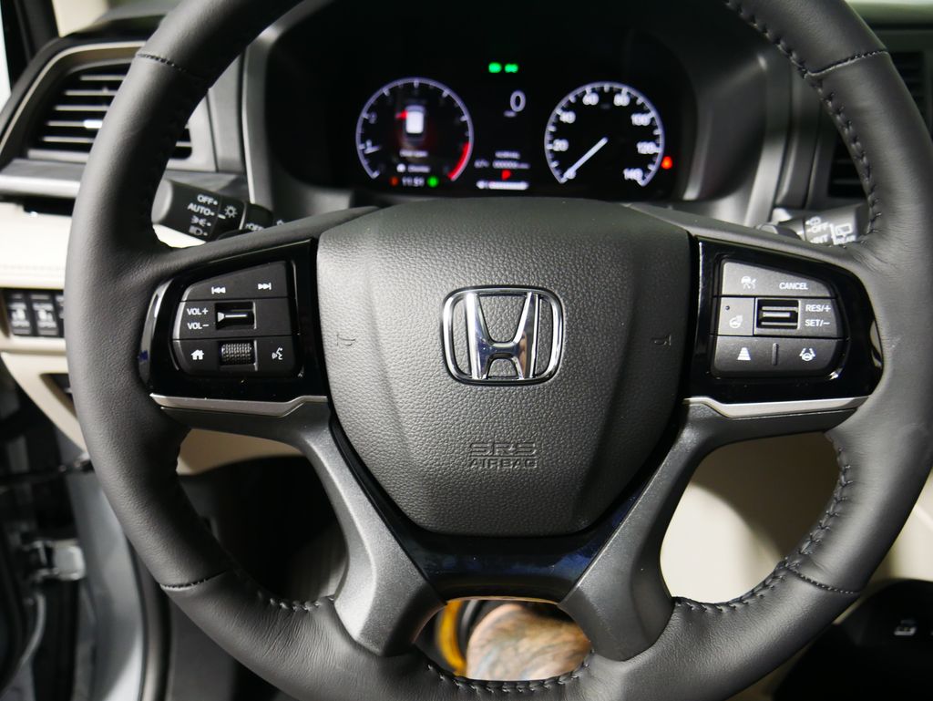 Thumbnail: 2026 Honda Odyssey - 15