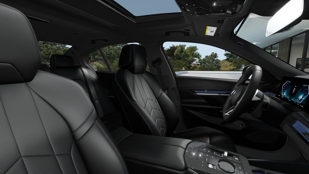 Thumbnail: 2027 BMW i5 - 32
