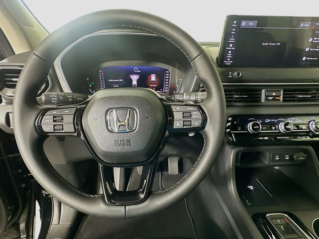 Thumbnail: 2026 Honda Pilot - 10