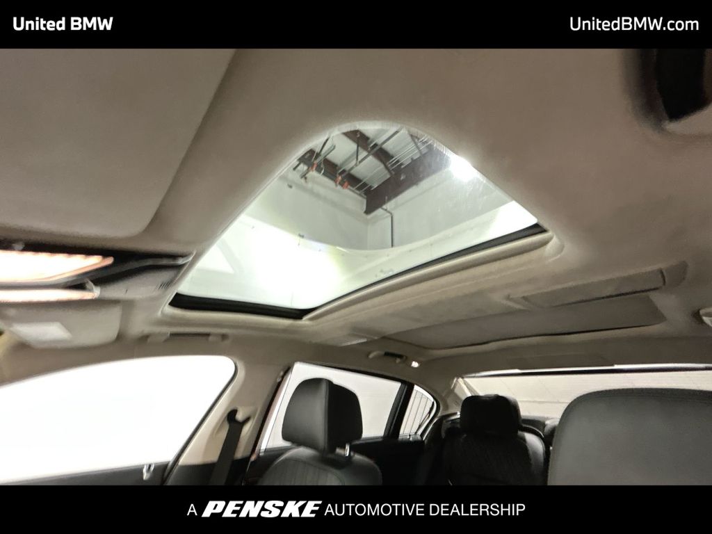 Thumbnail: 2016 BMW 7 Series - 20