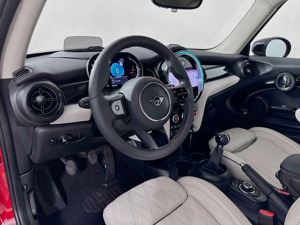 Thumbnail: 2024 MINI Cooper - 9