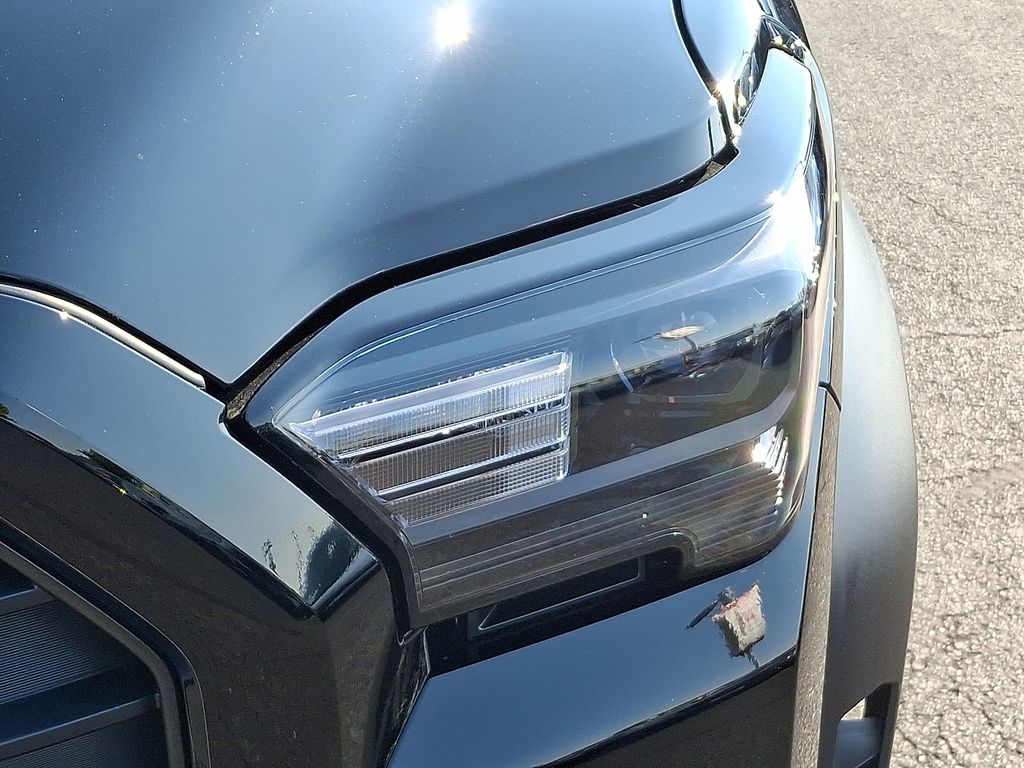 Thumbnail: 2025 Toyota 4Runner - 9