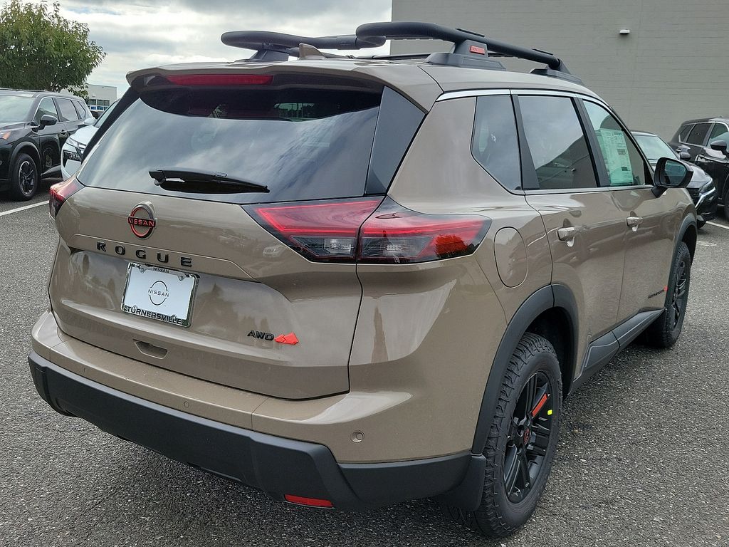 2025 Nissan Rogue Rock Creek 4