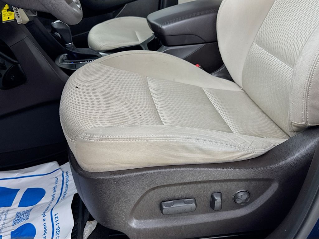 Used Car 2017 Hyundai Santa Fe  Se For Sale Under $12,000 In Austin, Texas
