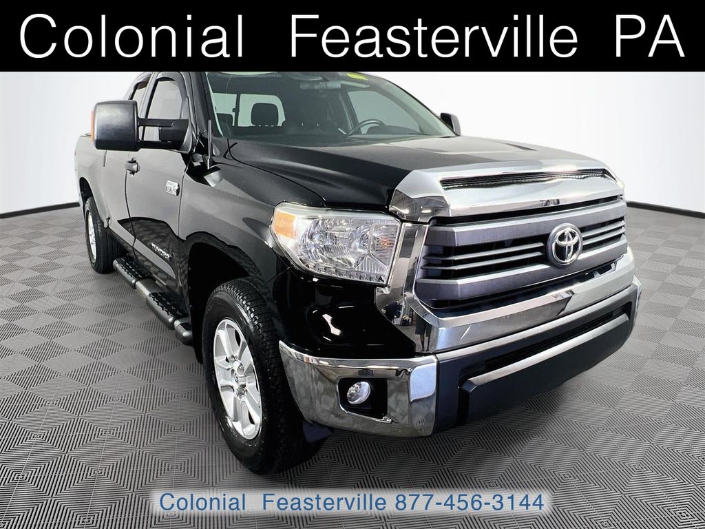  2015 Toyota Tundra SR5 Double Cab 5.7L 4WD   