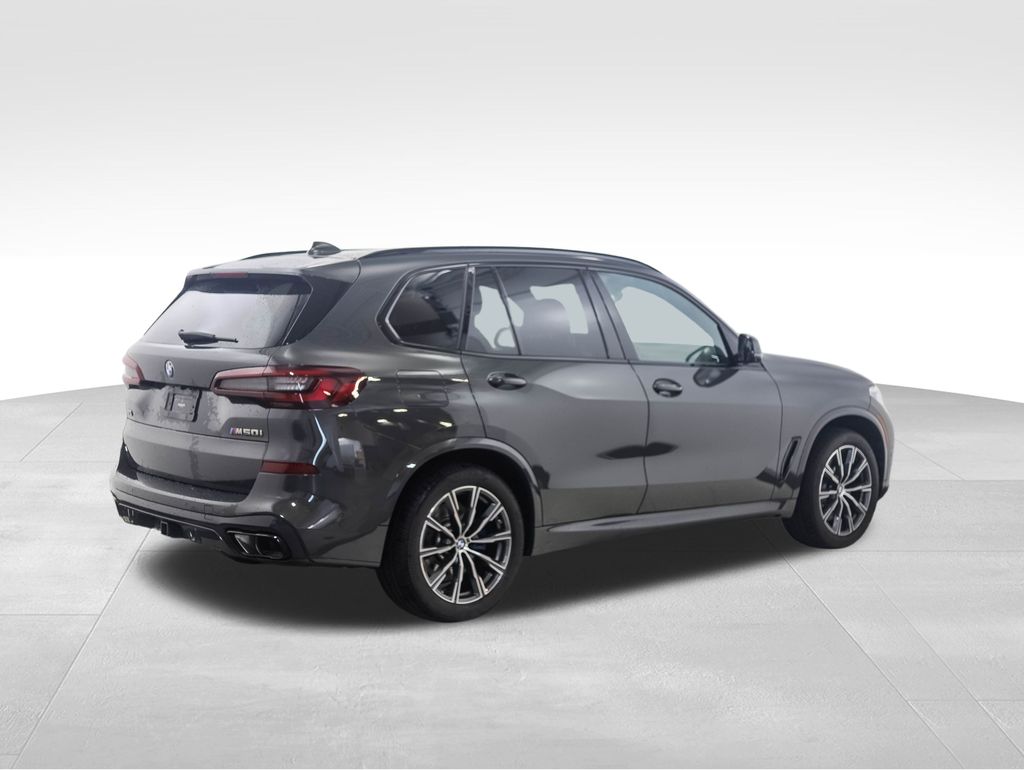 Thumbnail: 2022 BMW X5 - 5