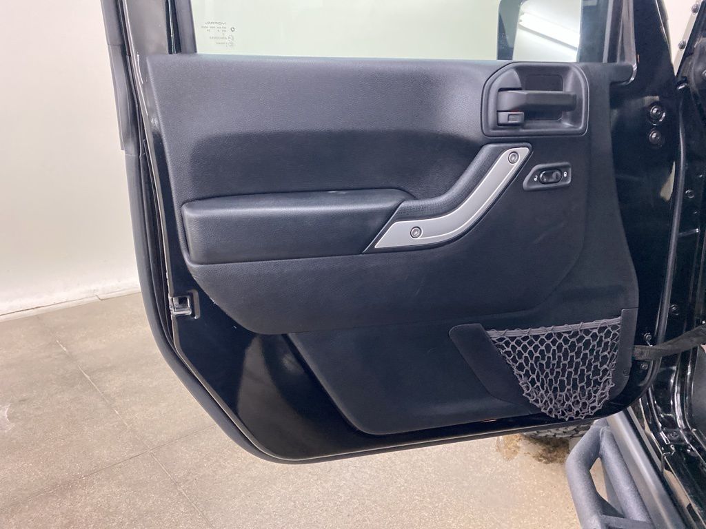 2016 Jeep Wrangler Rubicon photo