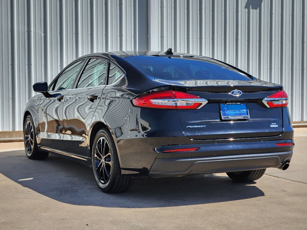 2020 Ford Fusion SE 5