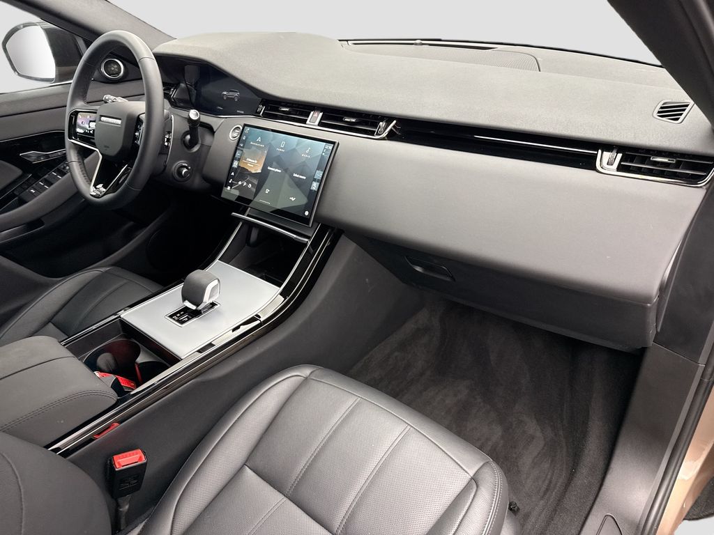 Thumbnail: 2025 Land Rover Range Rover Evoque - 16