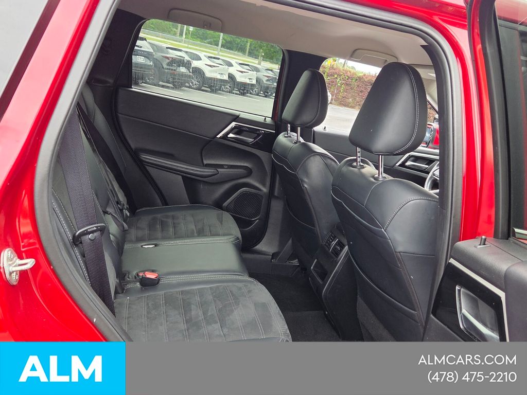 Used 2024 Red Mitsubishi SE image 16