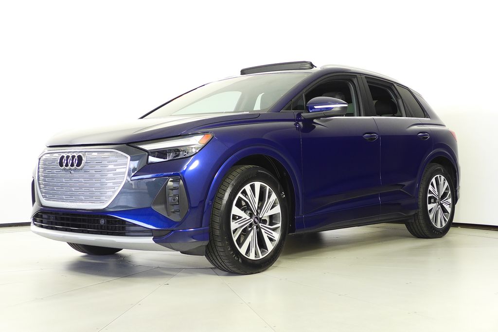 Thumbnail: 2023 Audi Q4 e-tron - 2