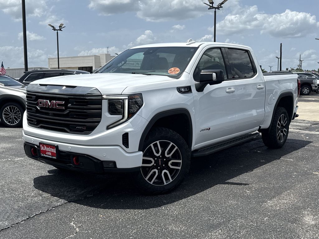2023 GMC Sierra 1500 AT4 - 0