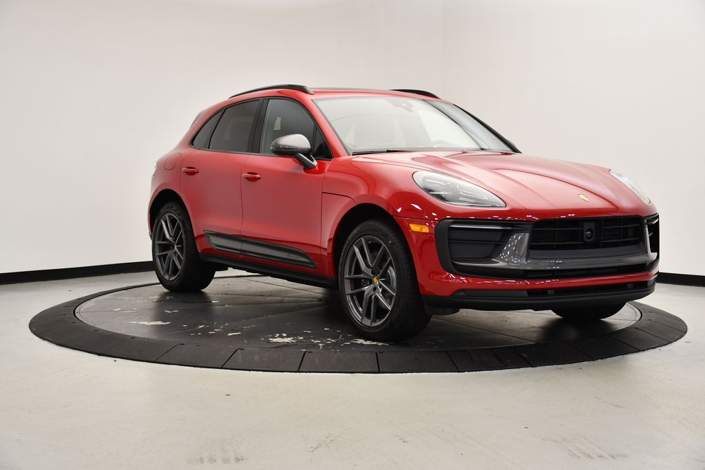 Thumbnail: 2025 Porsche Macan - 7