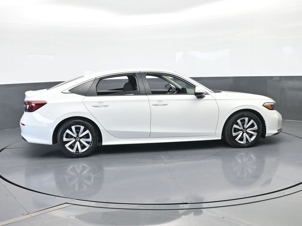 Used 2025 Platinum White Pearl Honda LX image 7