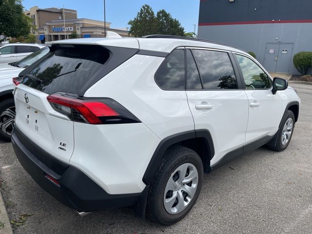 Thumbnail: 2019 Toyota RAV4 - 3