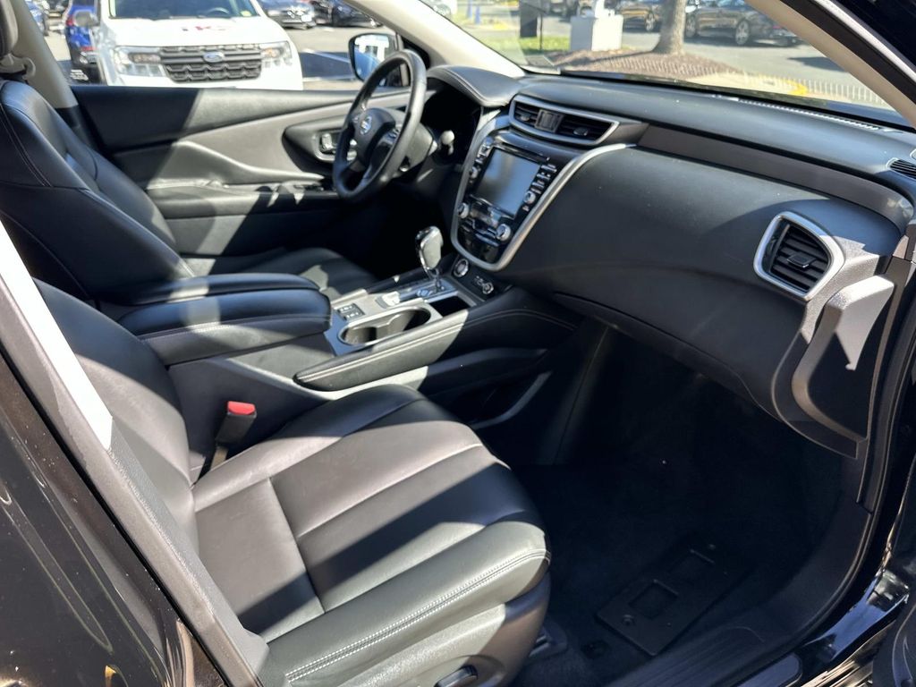 Thumbnail: 2022 Nissan Murano - 21