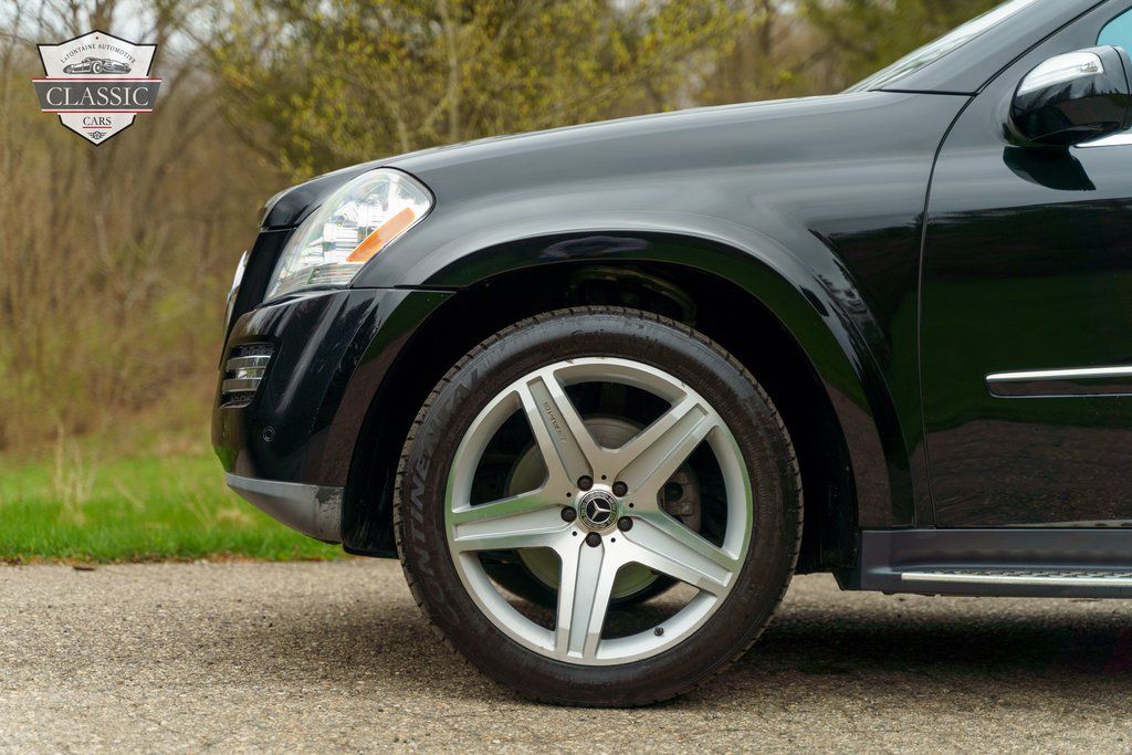 2010 Mercedes-Benz GL-Class GL 550 9