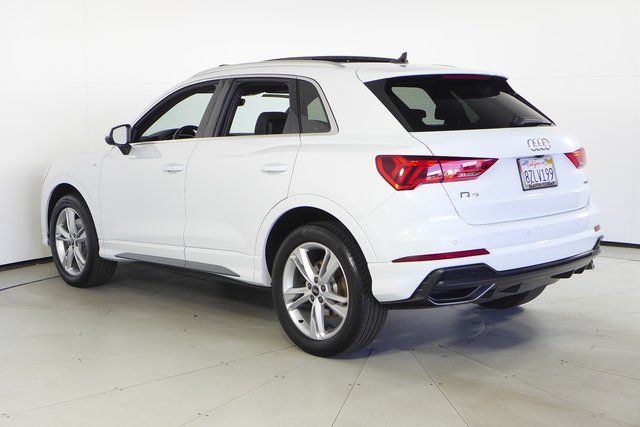 2022 Audi Q3 Premium 9