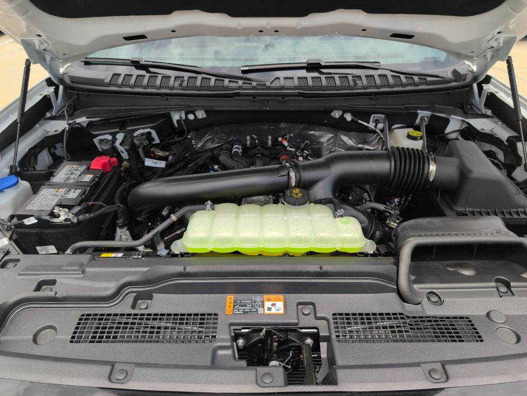 New 2027 White Ford Tremor image 35