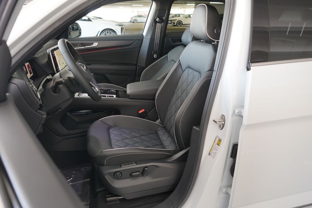 Thumbnail: 2026 Volkswagen Atlas - 10