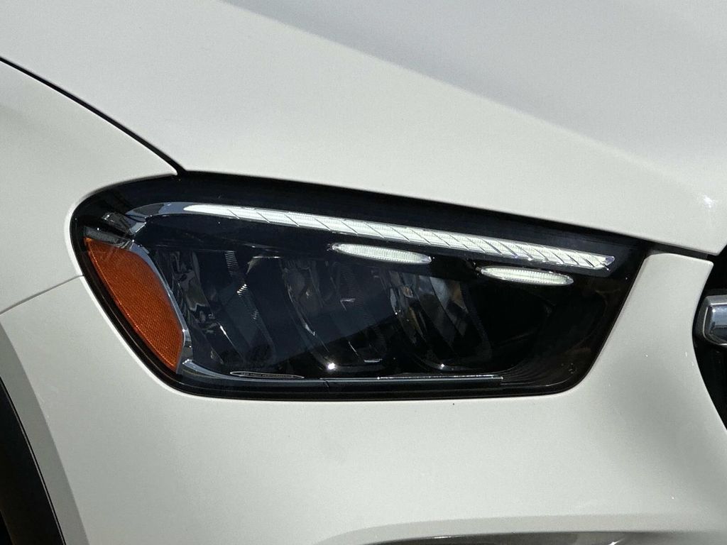 Thumbnail: 2025 Mercedes-Benz GLE - 5